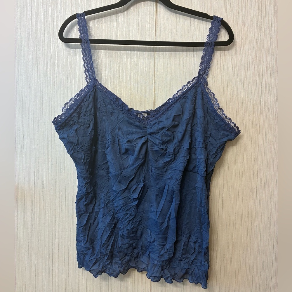 Vintage Y2K Crinkle Texture Lace Trim‎ Camisole Top Plus Size 2